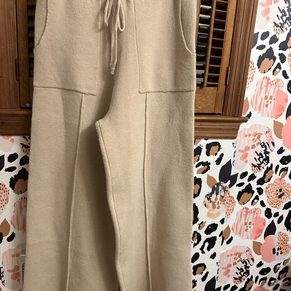 Women's Tan Pants